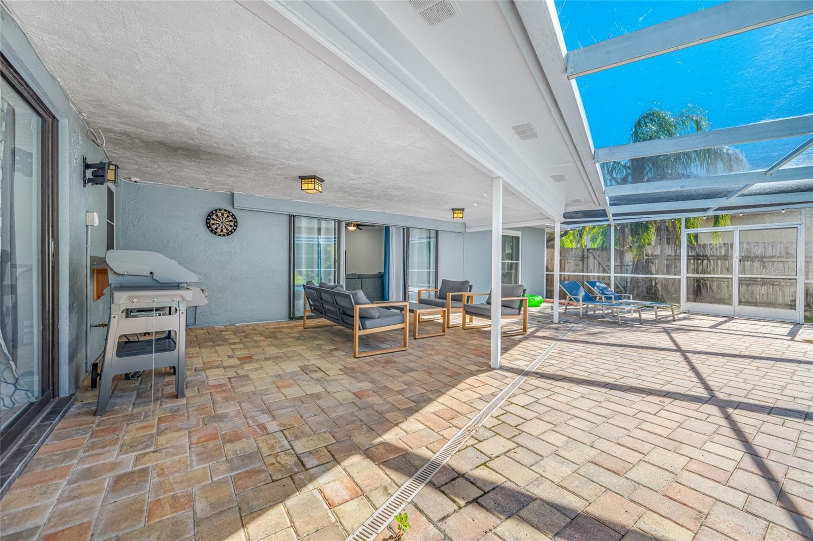 1862 DEL ROBLES DRIVE, LARGO, Florida 33764 - lanai - 1862 DEL ROBLES DR, CLEARWATER