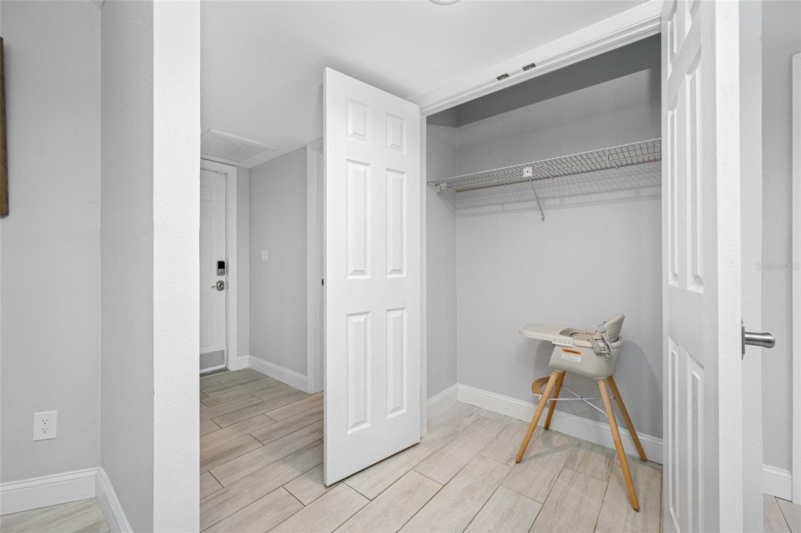Closet - 1862 DEL ROBLES DR, CLEARWATER