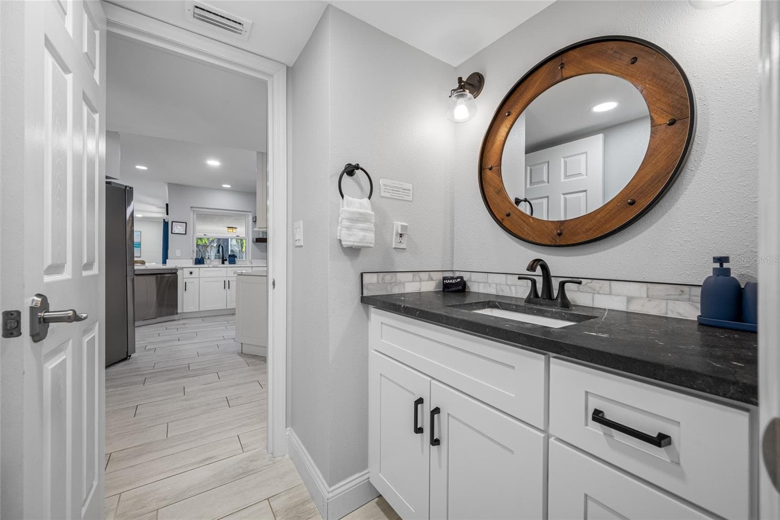 Bathroom 2 - 1862 DEL ROBLES DR, CLEARWATER