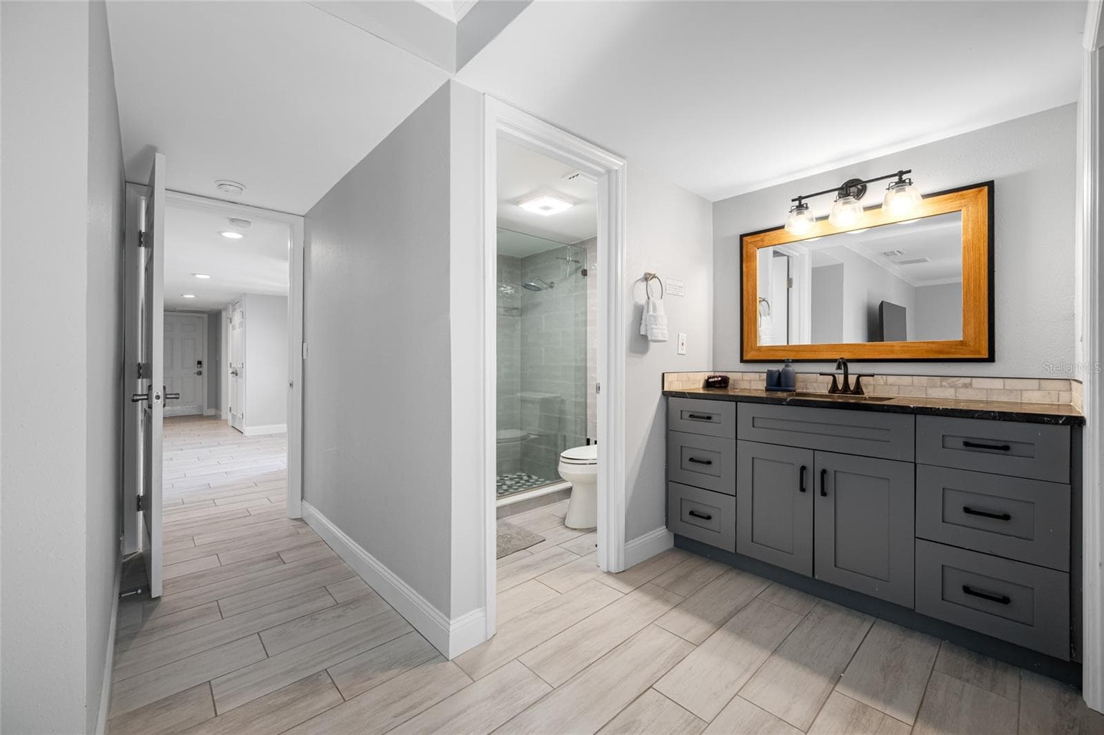 Master Bathroom - 1862 DEL ROBLES DR, CLEARWATER
