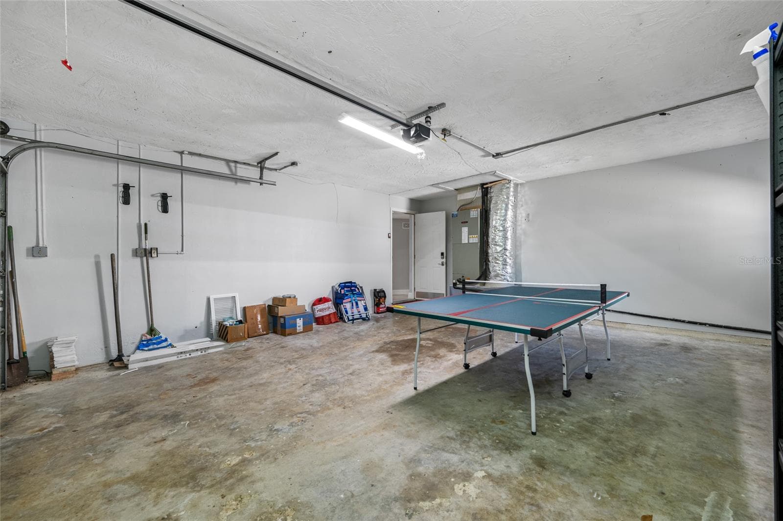 2 car Garage - 1862 DEL ROBLES DR, CLEARWATER