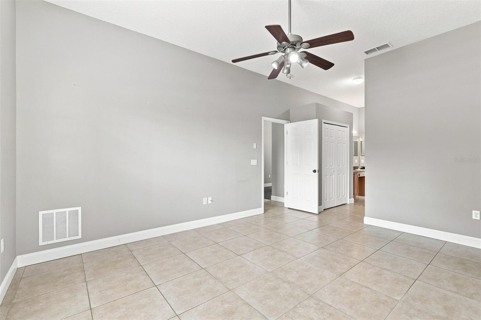 Single Family Residence at 1955 LINDHURST AVE, DELTONA, photo 26 of 41