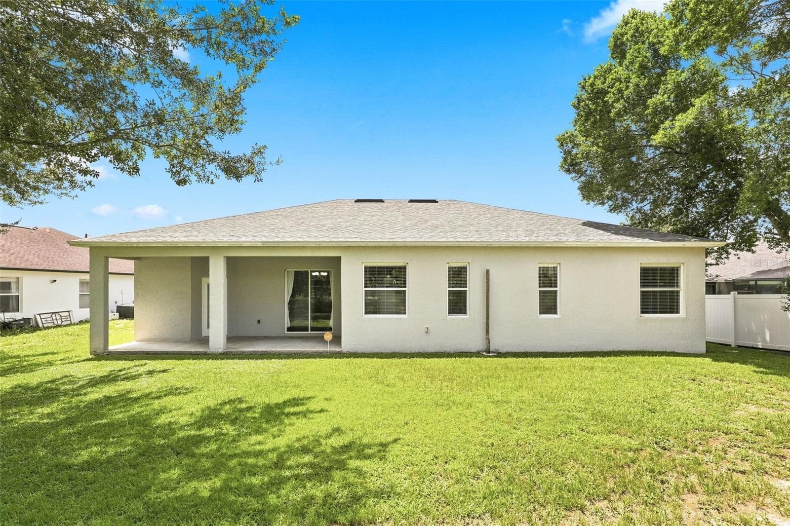 Single Family Residence at 1955 LINDHURST AVE, DELTONA, photo 38 of 41