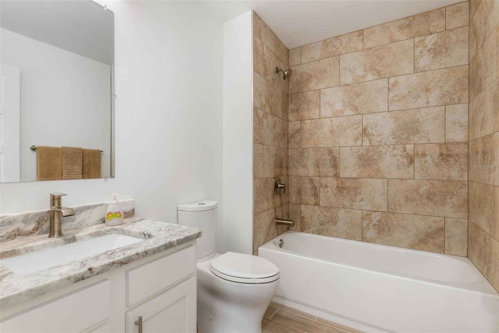 Single Family Residence at 3140 SWEET GUM DR, PUNTA GORDA, photo 28 of 36