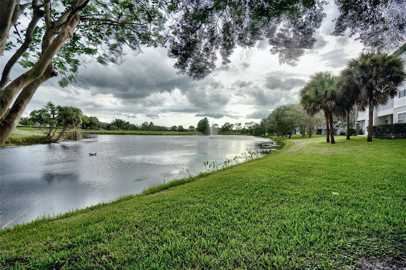Condominium at 13815 FAIRWAY ISLAND DR #1335, ORLANDO, photo 19 of 28