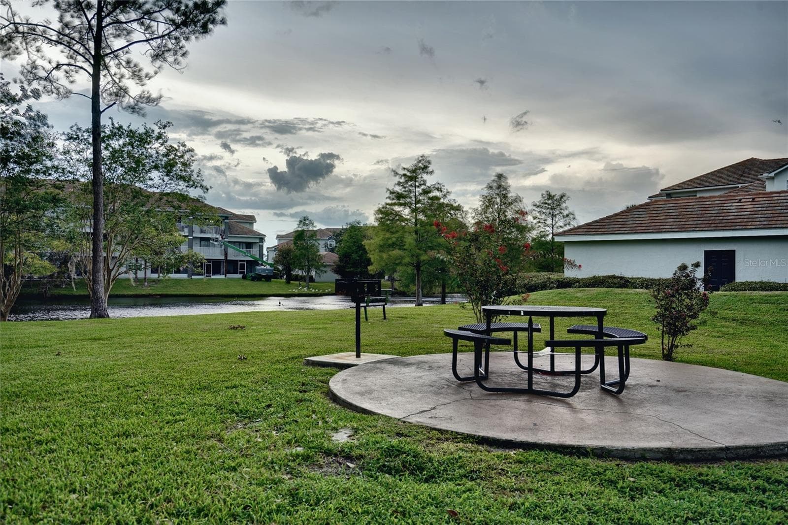 Condominium at 13815 FAIRWAY ISLAND DR #1335, ORLANDO, photo 20 of 28