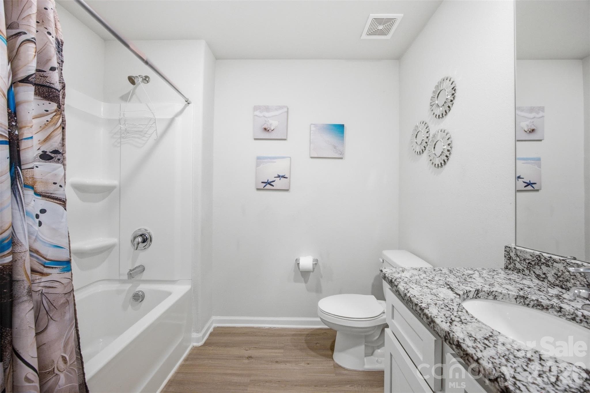 full bath upper - 305 Aniston Lane, Shelby