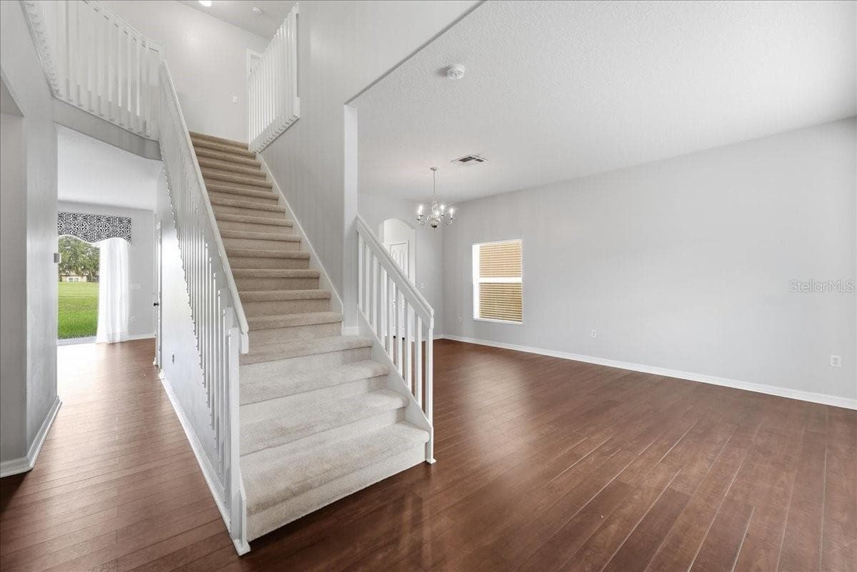 Single Family Residence at 15081 MASTHEAD LANDING CIR, WINTER GARDEN, photo 6 of 44