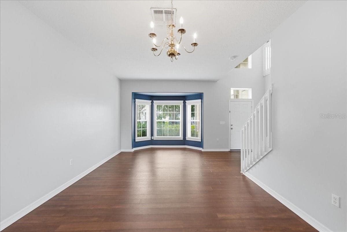 Single Family Residence at 15081 MASTHEAD LANDING CIR, WINTER GARDEN, photo 7 of 44