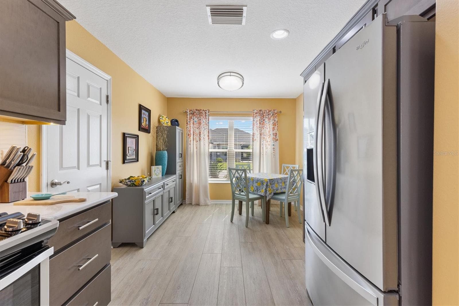 Single Family Residence at 5738 CARLEY LOOP, THE VILLAGES, photo 6 of 41