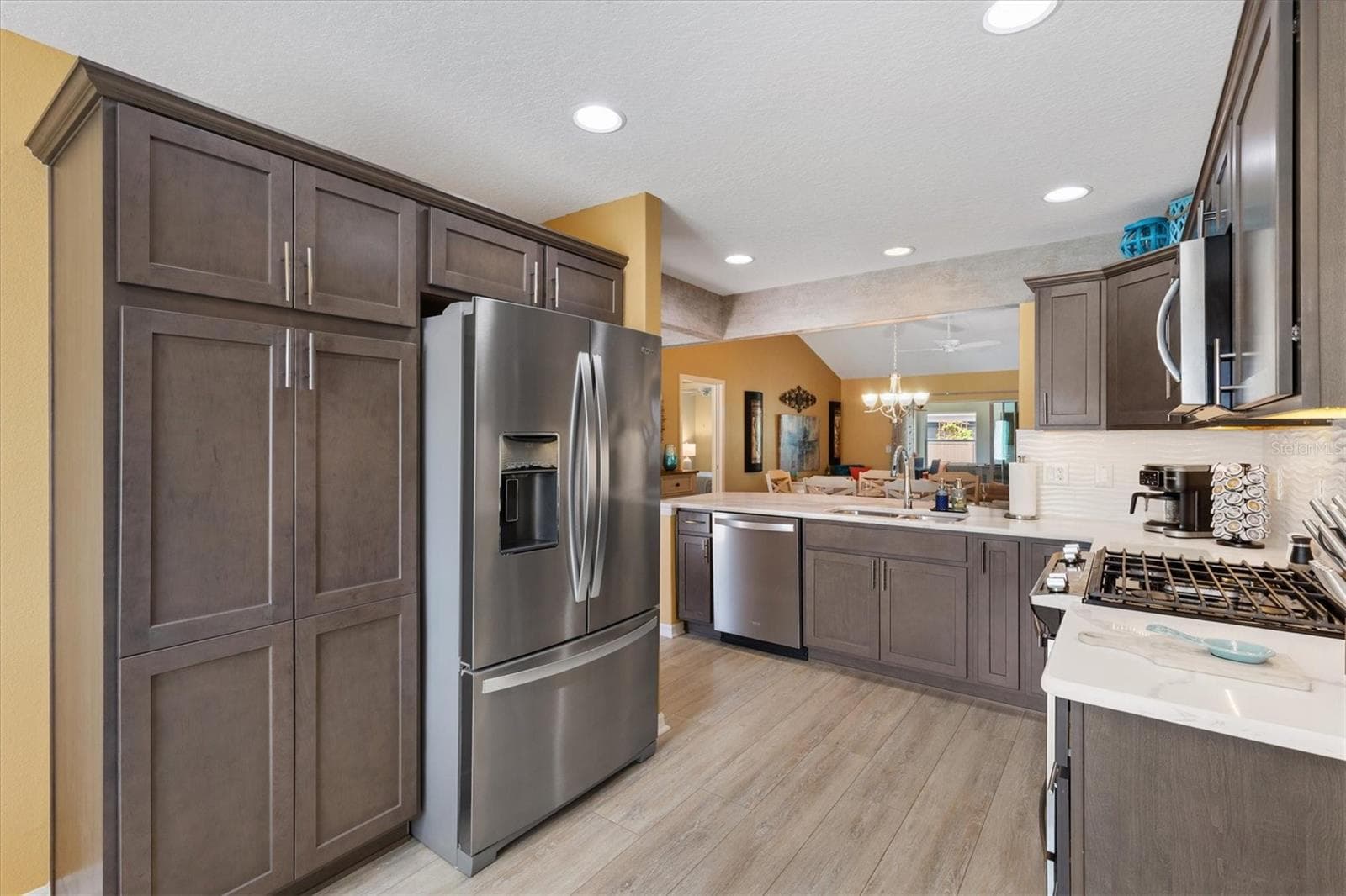 Single Family Residence at 5738 CARLEY LOOP, THE VILLAGES, photo 10 of 41