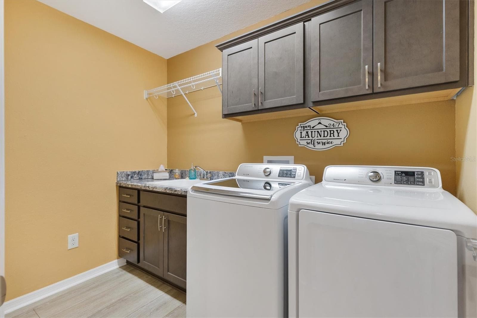 Single Family Residence at 5738 CARLEY LOOP, THE VILLAGES, photo 26 of 41