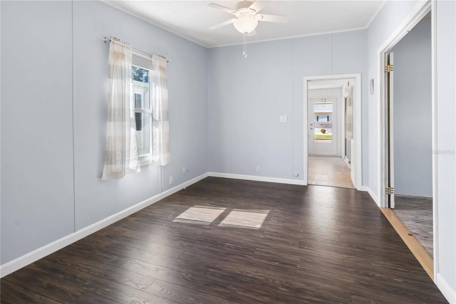 Manufactured Home at 190 NIGHTINGALE CIR, ELLENTON, photo 21 of 47