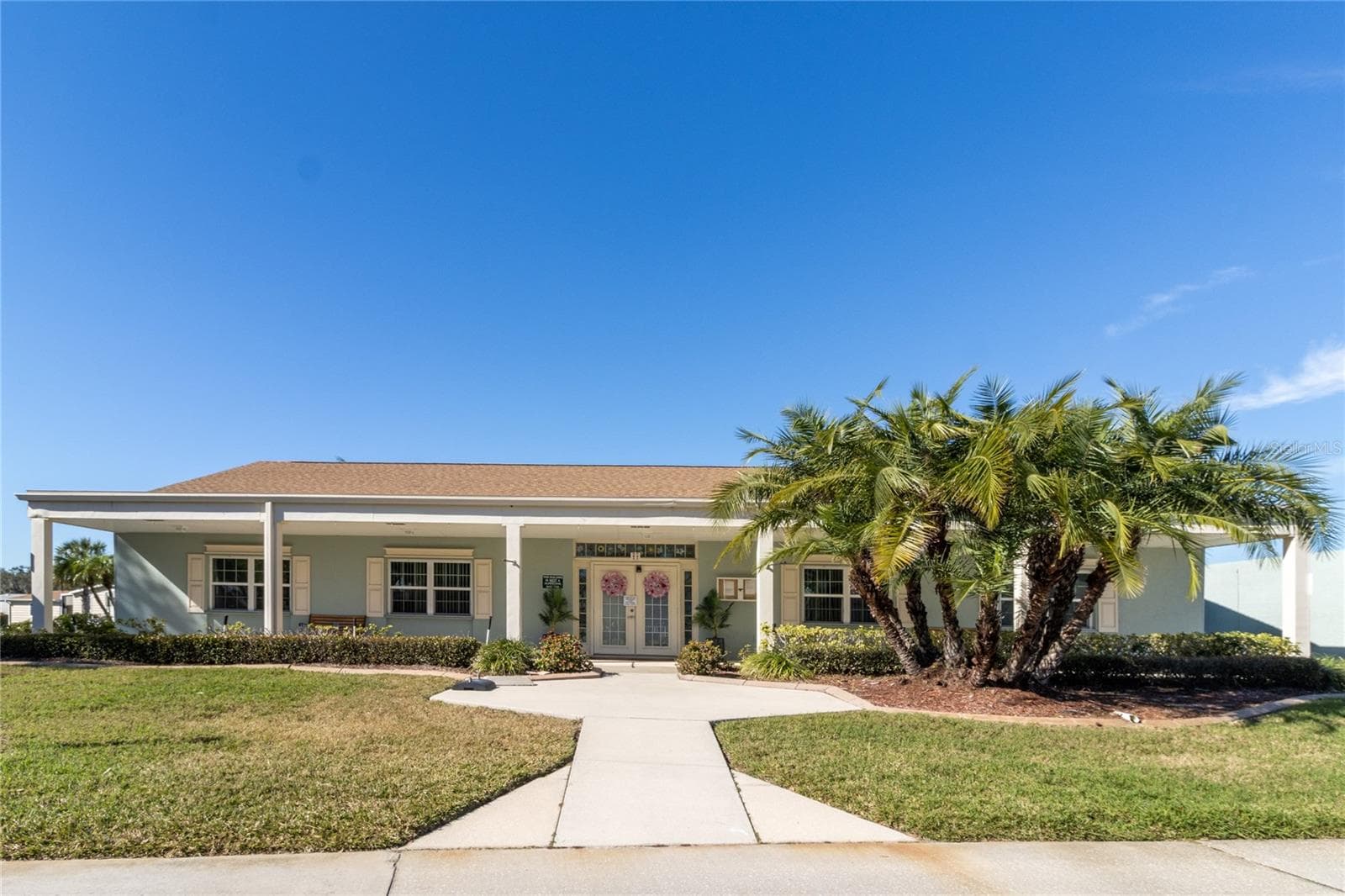 Manufactured Home at 190 NIGHTINGALE CIR, ELLENTON, photo 38 of 47
