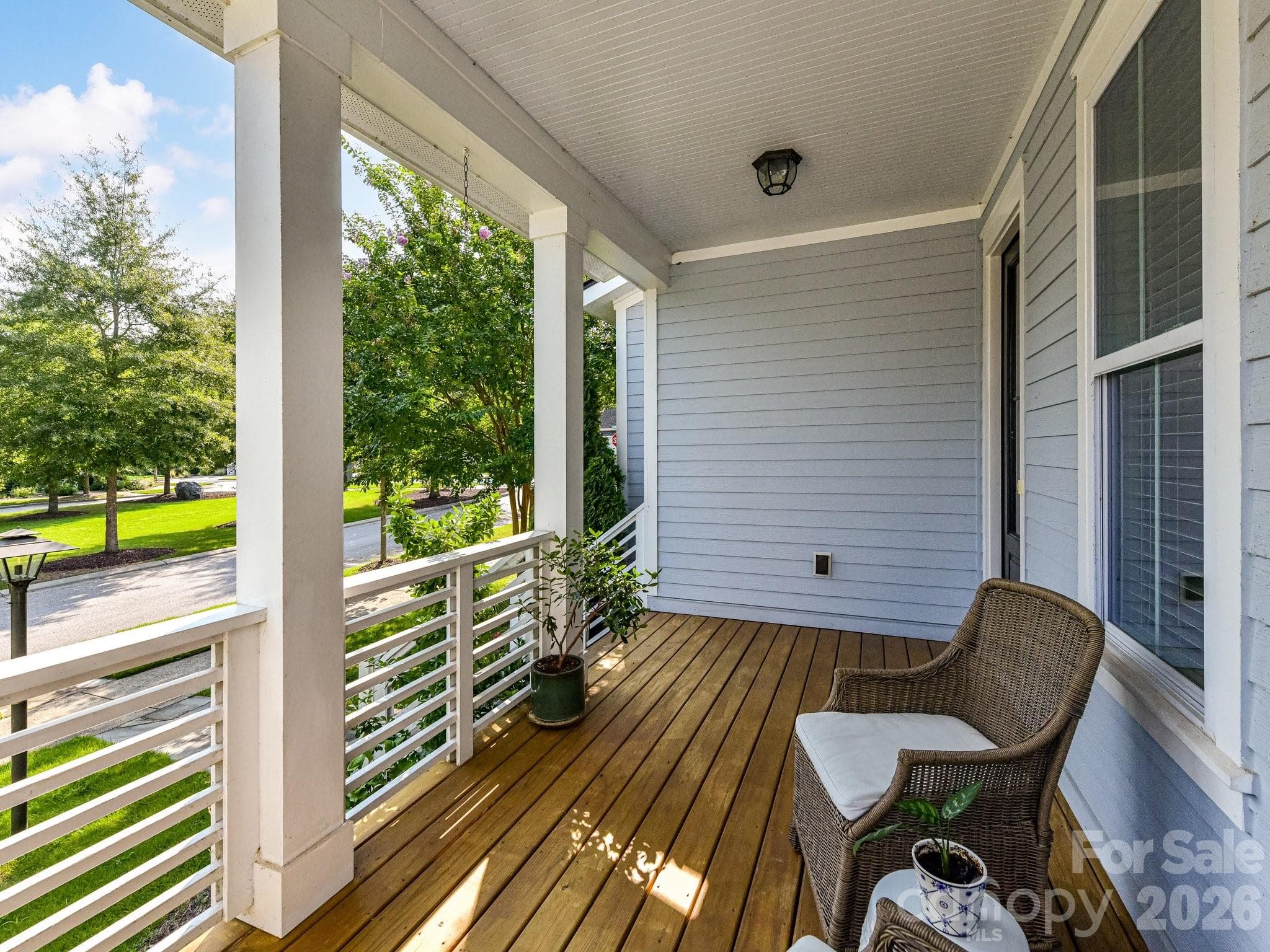 Single Family Residence at 1096 Ridge Runner Road, Rock Hill, photo 3 of 28