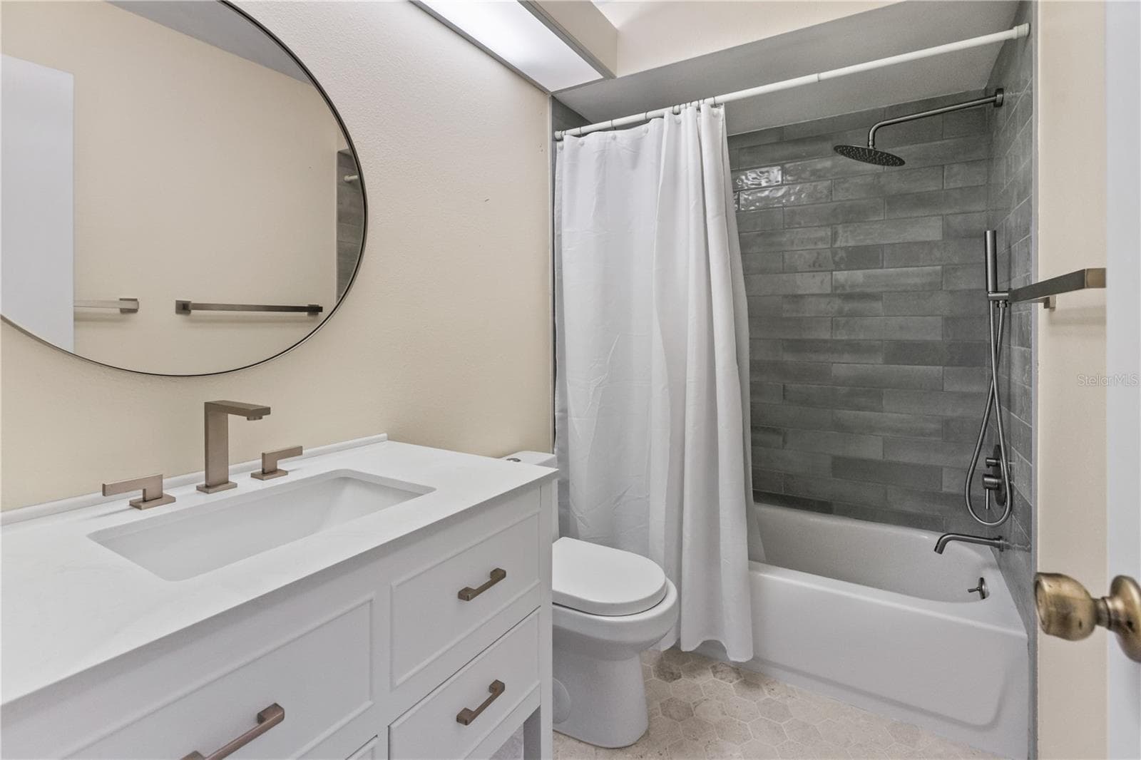 Updated Bathroom Upstairs - 4096 CENTER POINTE PL #20B, SARASOTA