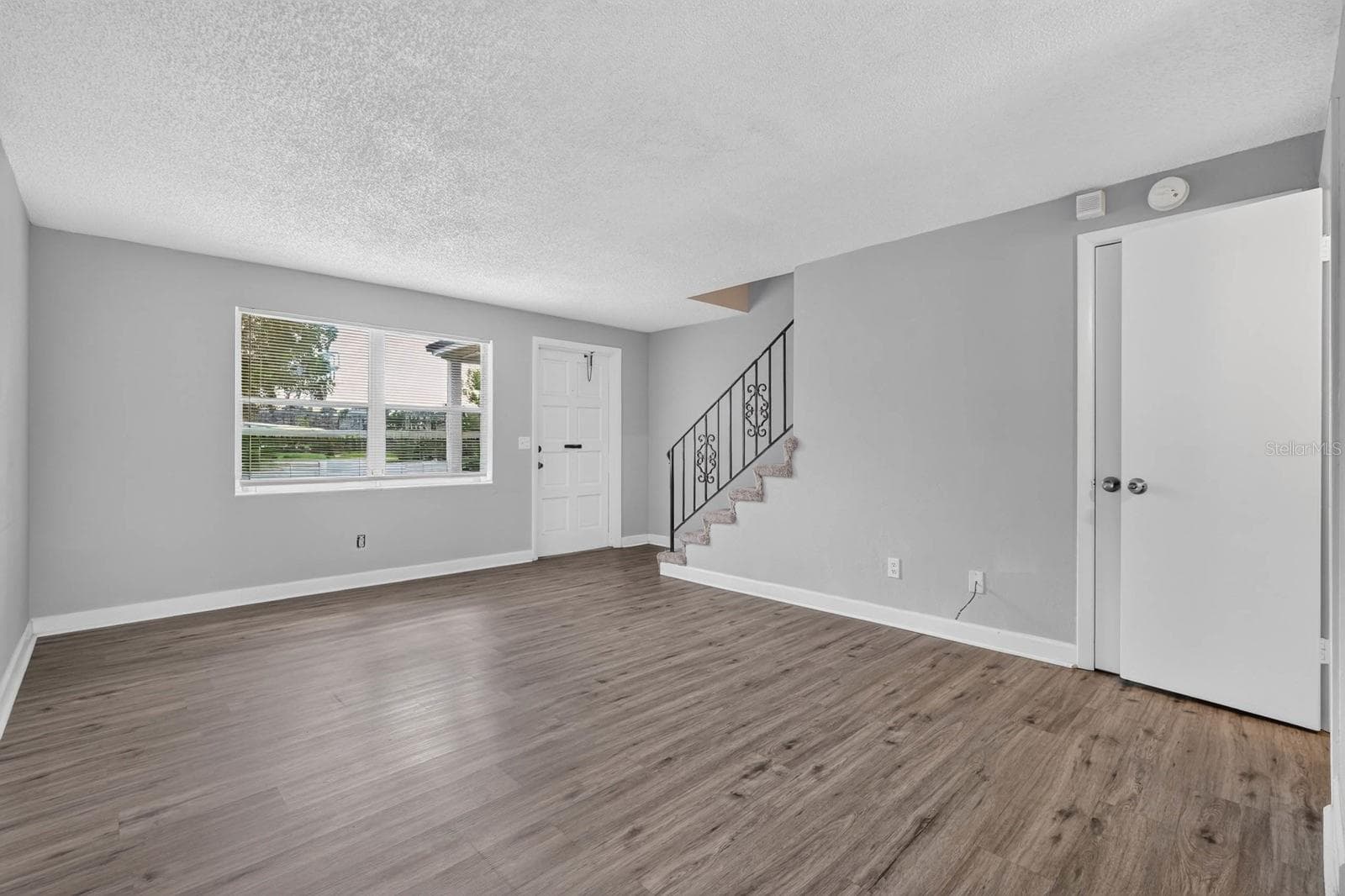 Townhouse at 1600 S PALMETTO AVE #114, SOUTH DAYTONA, photo 9 of 35