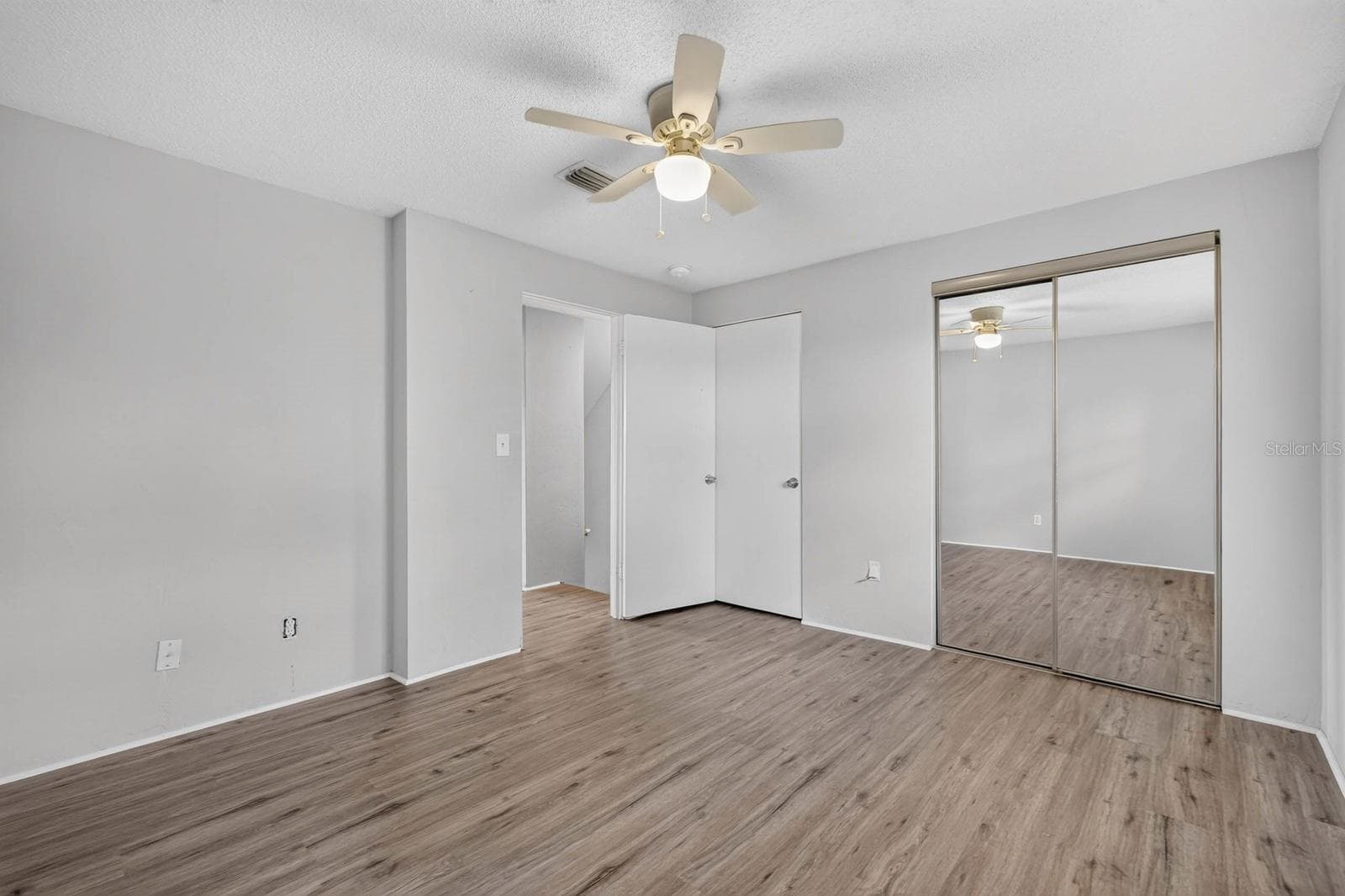 Townhouse at 1600 S PALMETTO AVE #114, SOUTH DAYTONA, photo 17 of 35