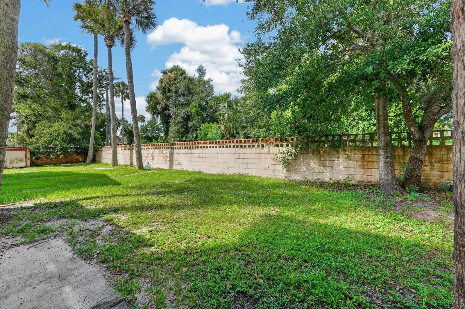 Townhouse at 1600 S PALMETTO AVE #114, SOUTH DAYTONA, photo 23 of 35