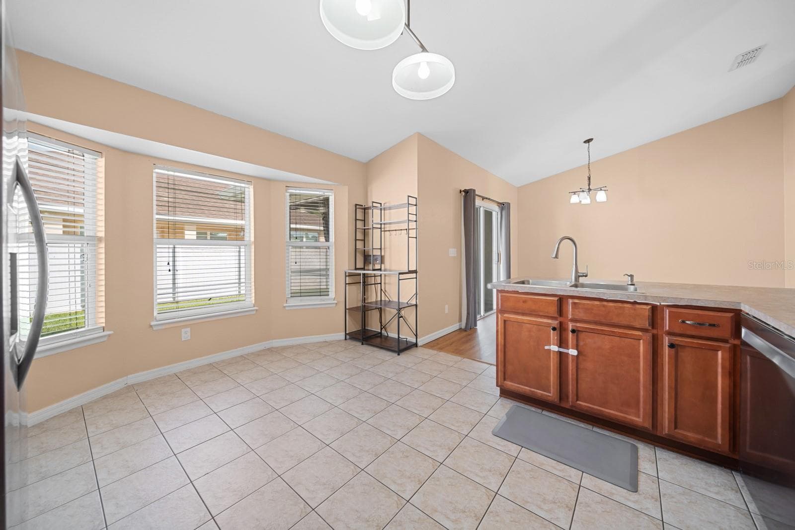 Single Family Residence at 611 W WALKERTOWN DR, CITRUS SPRINGS, photo 17 of 43