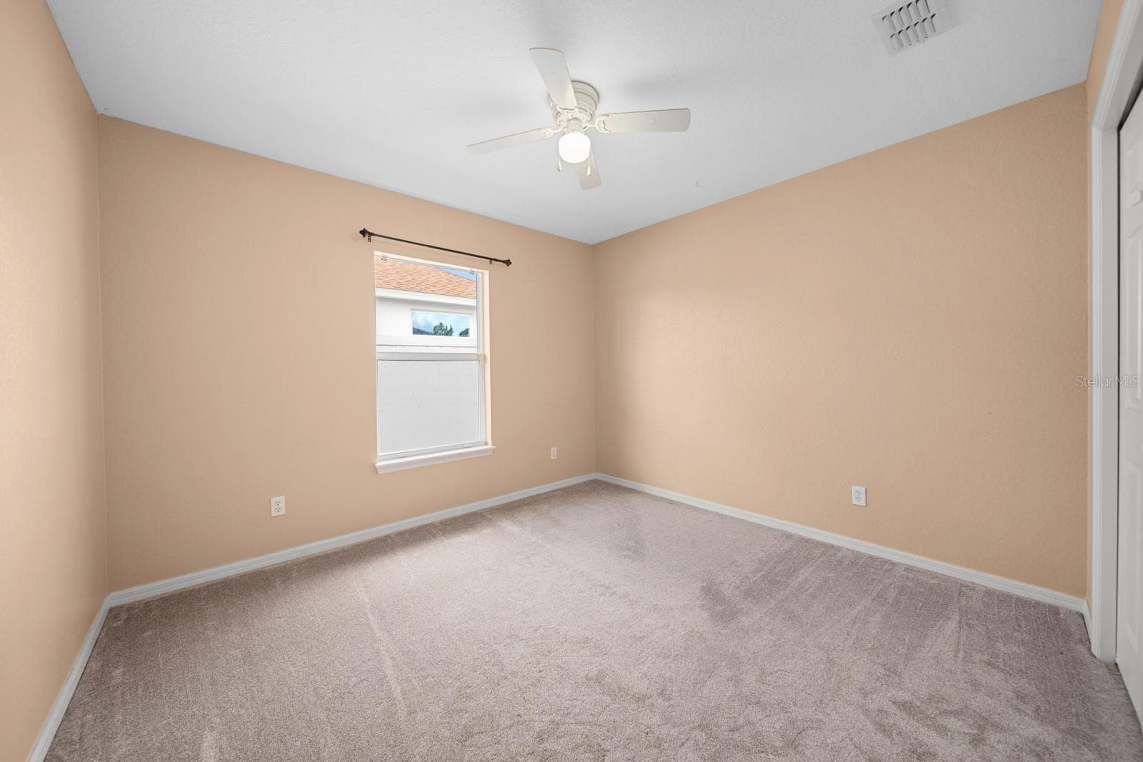 Single Family Residence at 611 W WALKERTOWN DR, CITRUS SPRINGS, photo 27 of 43