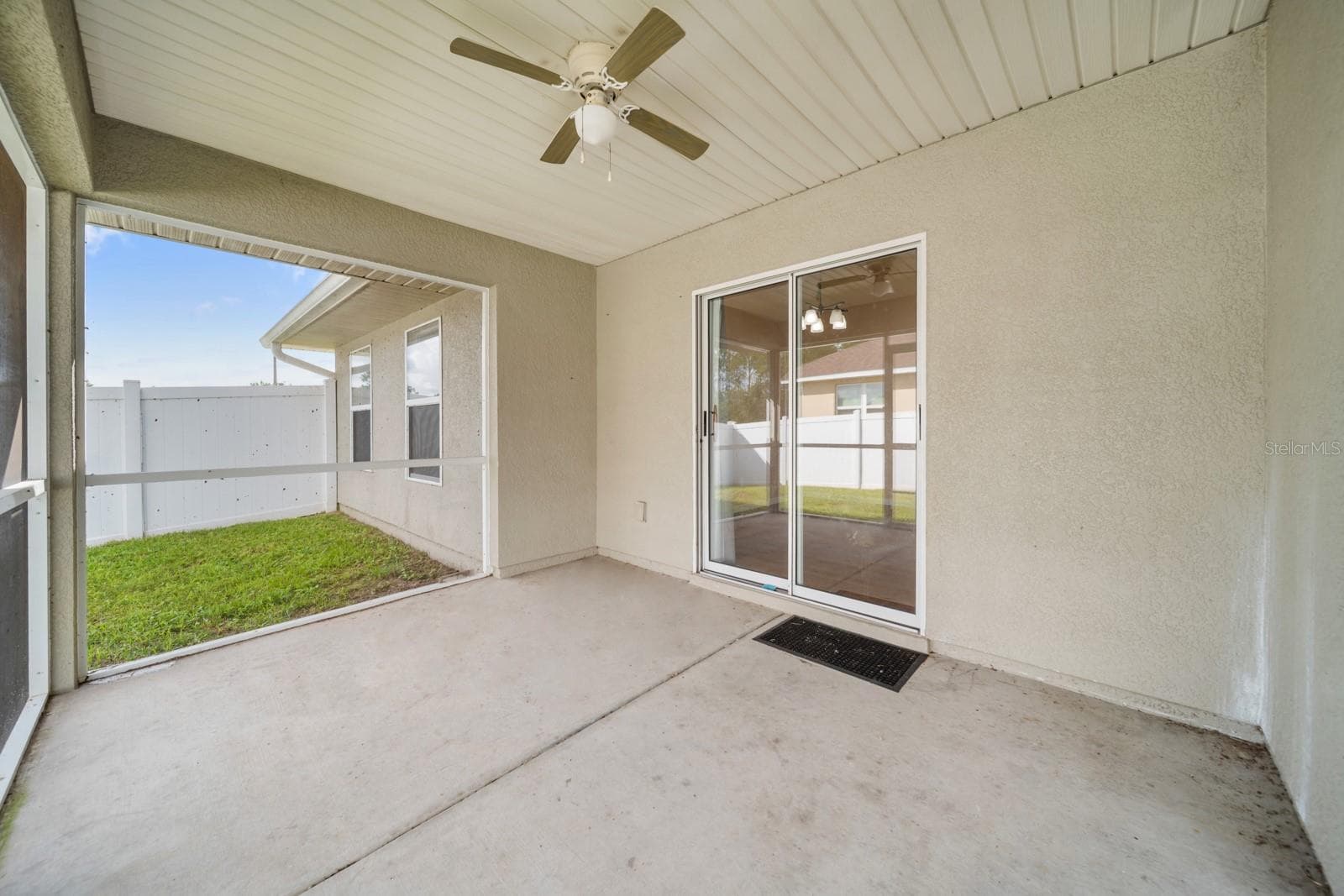 Single Family Residence at 611 W WALKERTOWN DR, CITRUS SPRINGS, photo 35 of 43