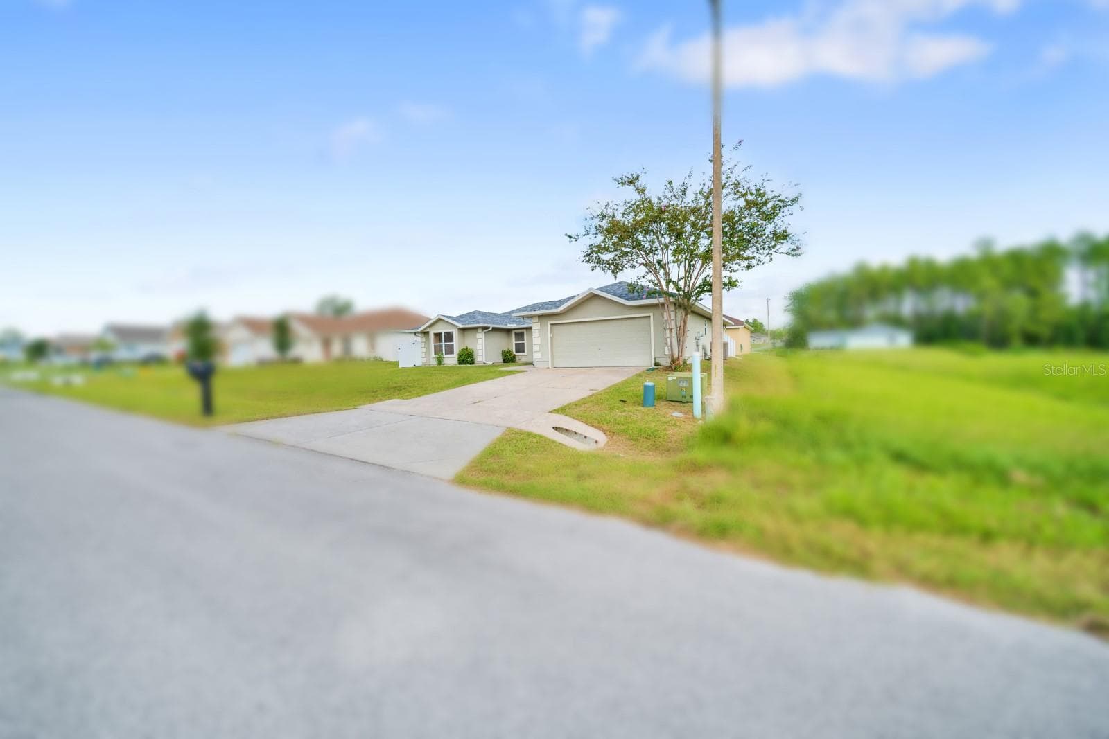 Single Family Residence at 611 W WALKERTOWN DR, CITRUS SPRINGS, photo 41 of 43