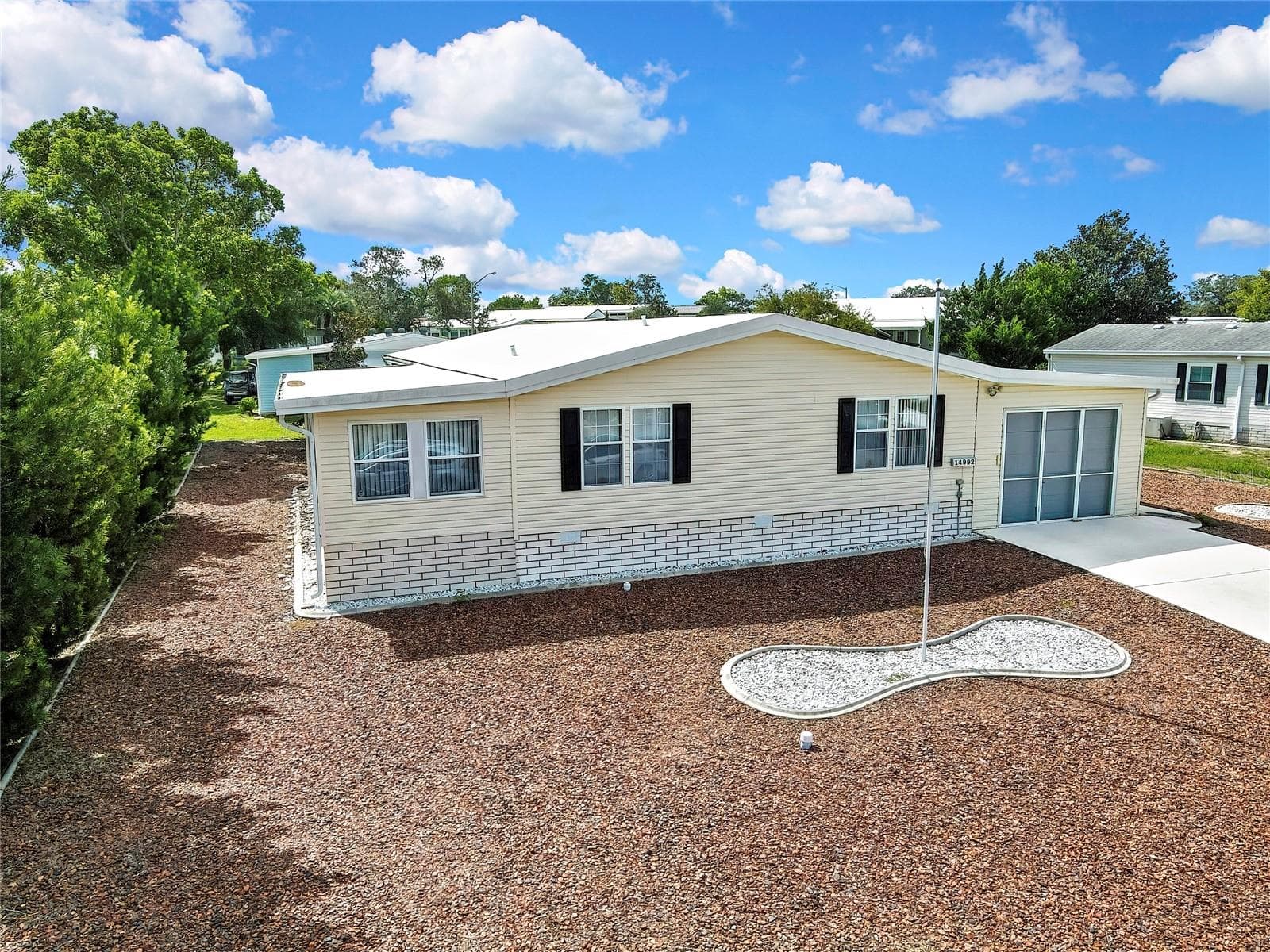 Modular Home at 14992 RIALTO AVE, BROOKSVILLE, photo 3 of 69