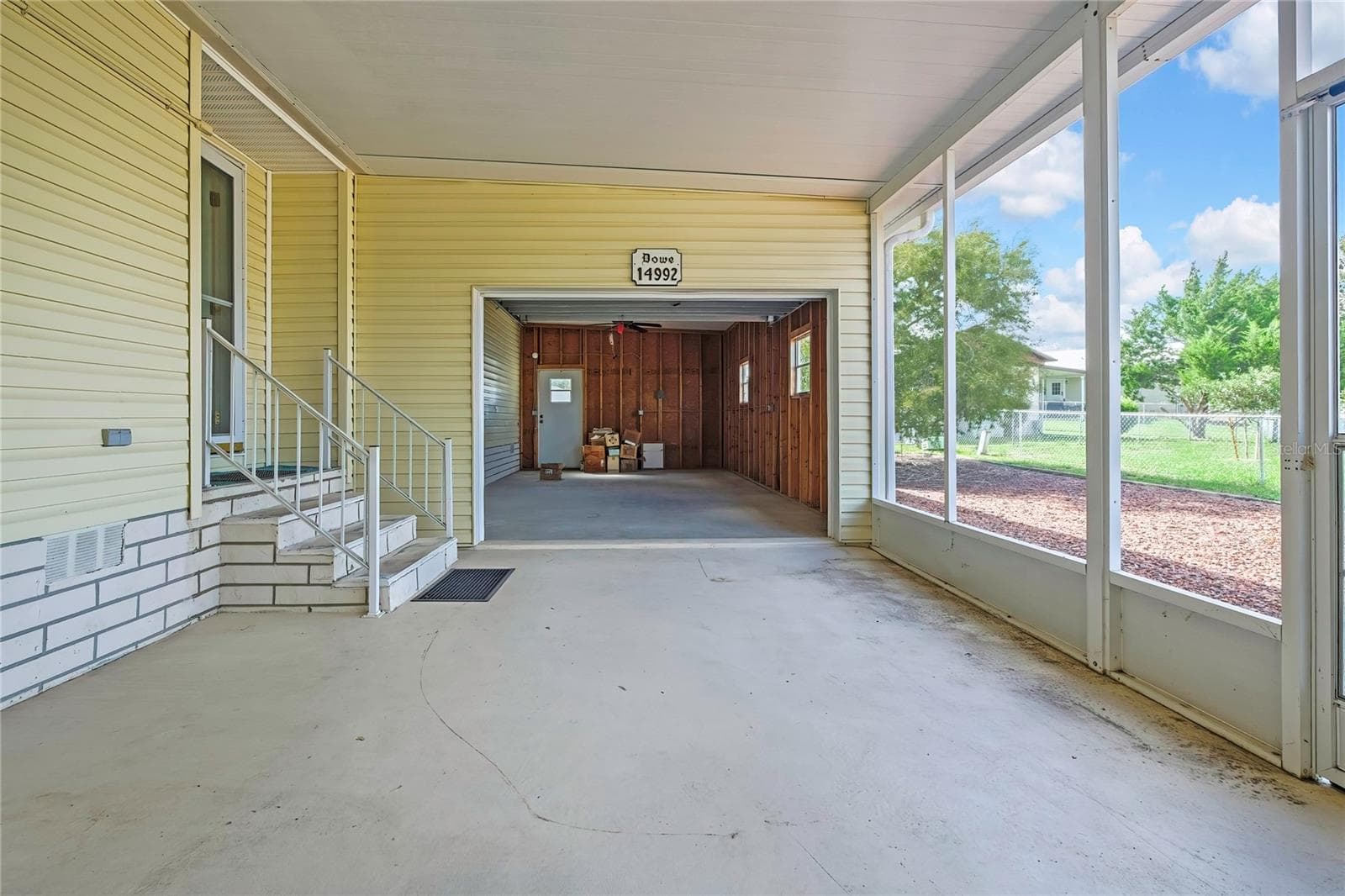 Back Garage - 14992 RIALTO AVE, BROOKSVILLE
