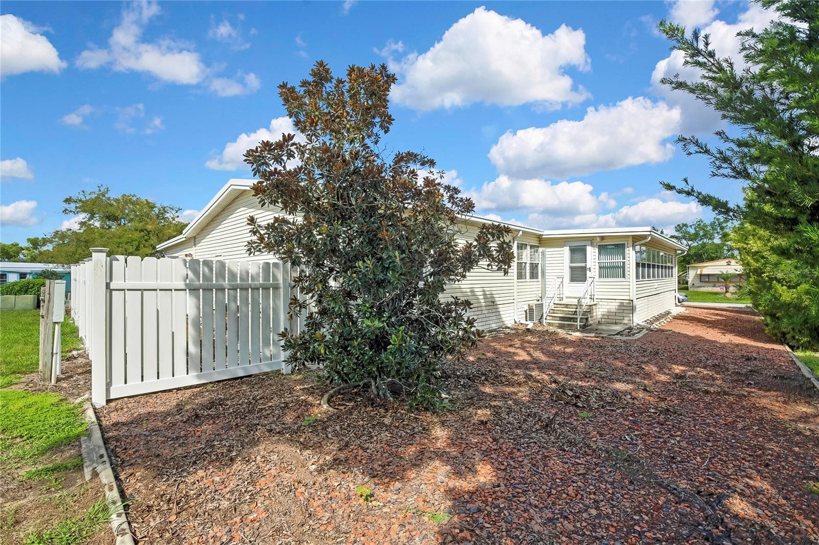 Modular Home at 14992 RIALTO AVE, BROOKSVILLE, photo 46 of 69
