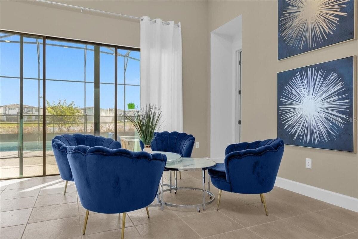 Living Room - extra space - 5830 HIGH SEAS DR, ORLANDO