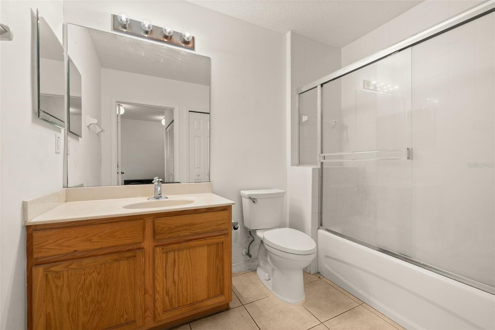 Condominium at 921 BEGONIA RD #203, CELEBRATION, photo 13 of 80