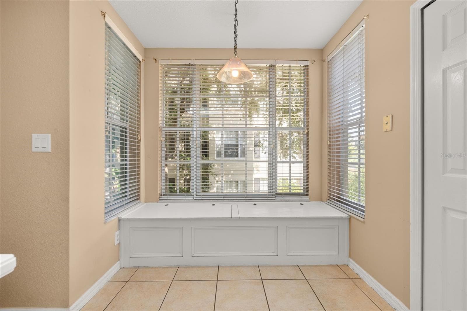 Condominium at 921 BEGONIA RD #203, CELEBRATION, photo 23 of 80