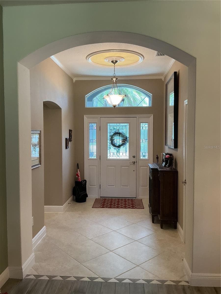 Single Family Residence at 2841 APACHE CT, THE VILLAGES, photo 8 of 73