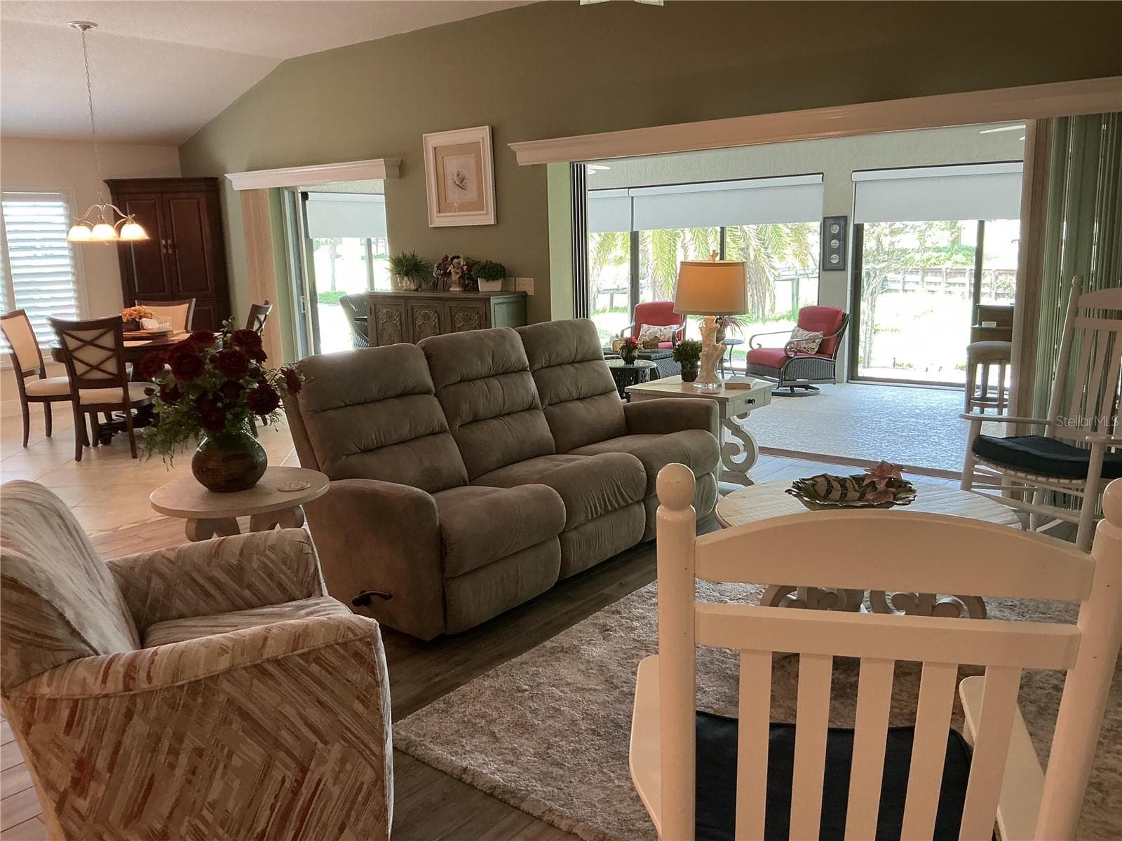 Single Family Residence at 2841 APACHE CT, THE VILLAGES, photo 13 of 73