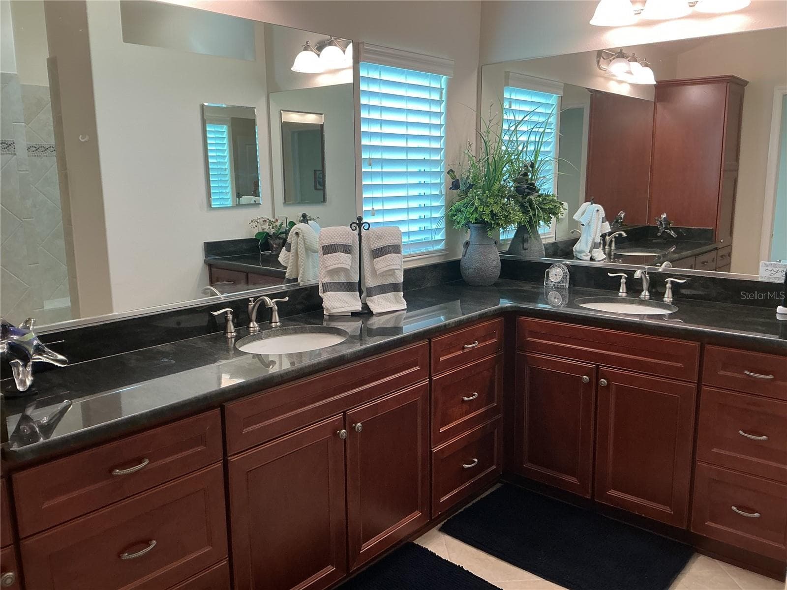 Single Family Residence at 2841 APACHE CT, THE VILLAGES, photo 21 of 73