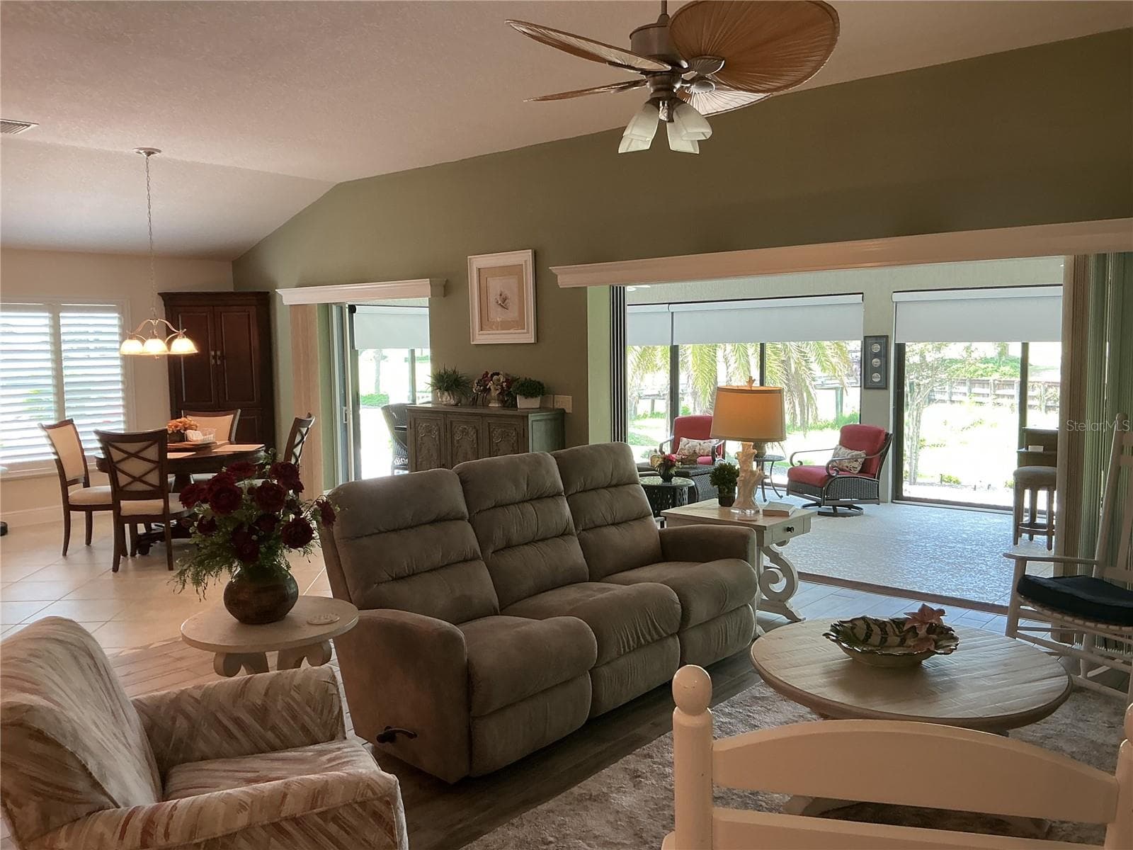 Single Family Residence at 2841 APACHE CT, THE VILLAGES, photo 39 of 73