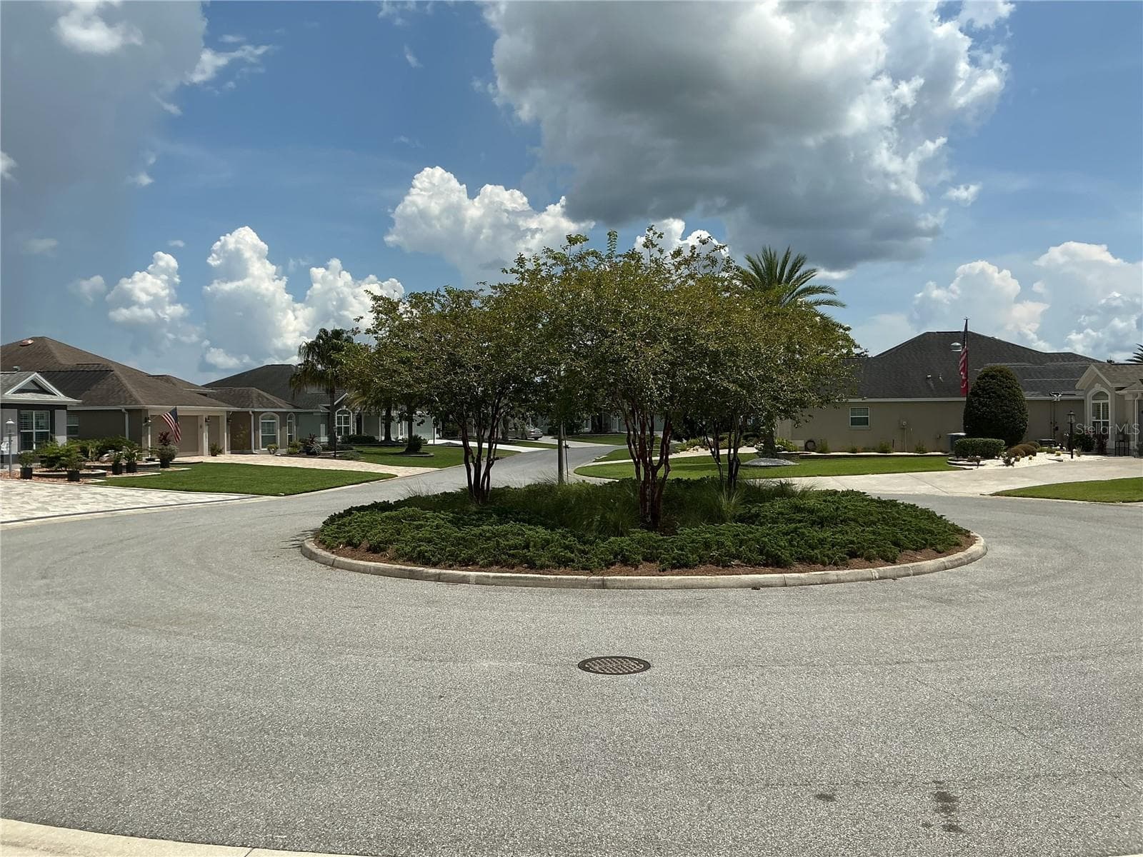 Single Family Residence at 2841 APACHE CT, THE VILLAGES, photo 48 of 73
