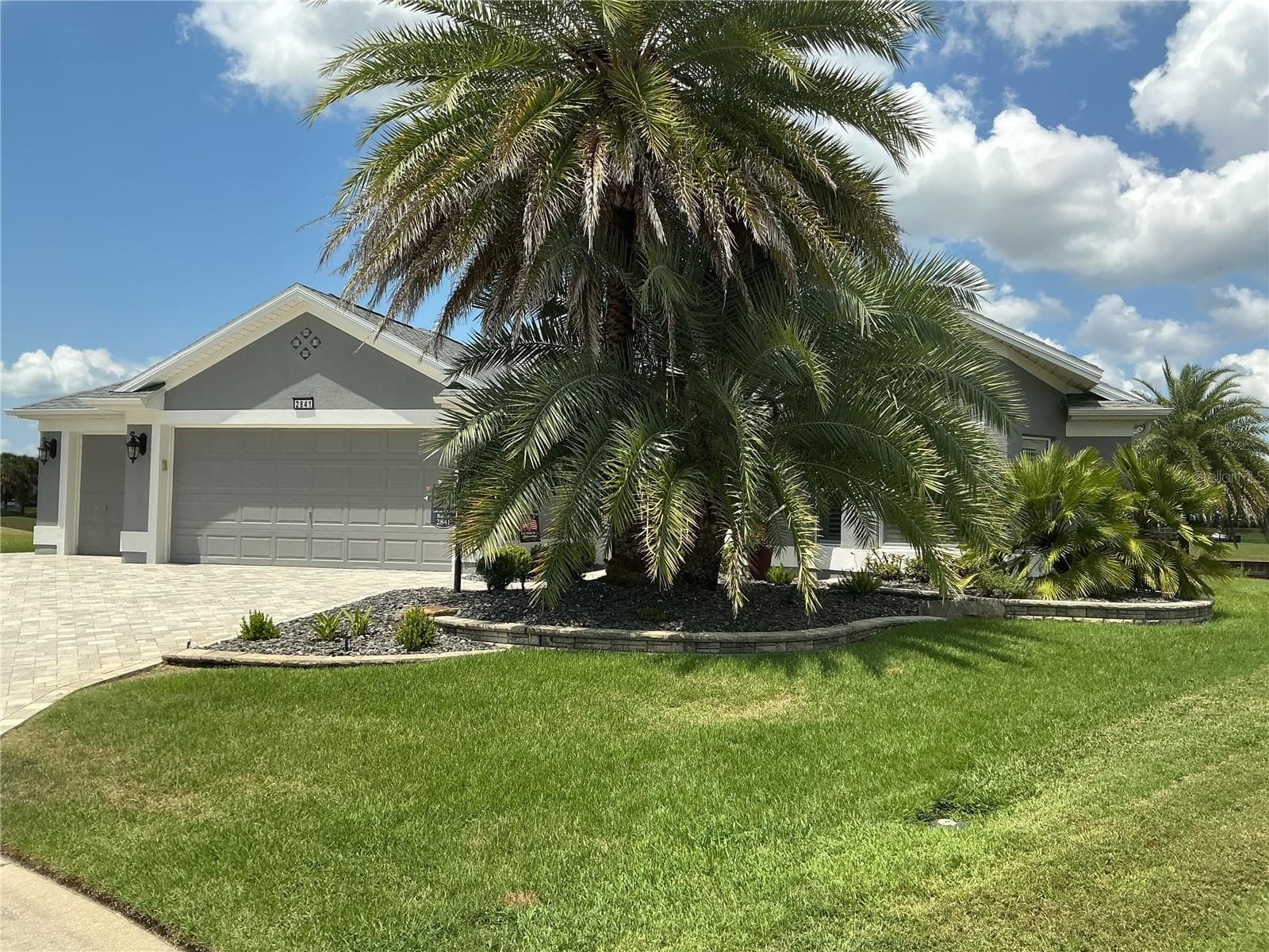 Single Family Residence at 2841 APACHE CT, THE VILLAGES, photo 61 of 73
