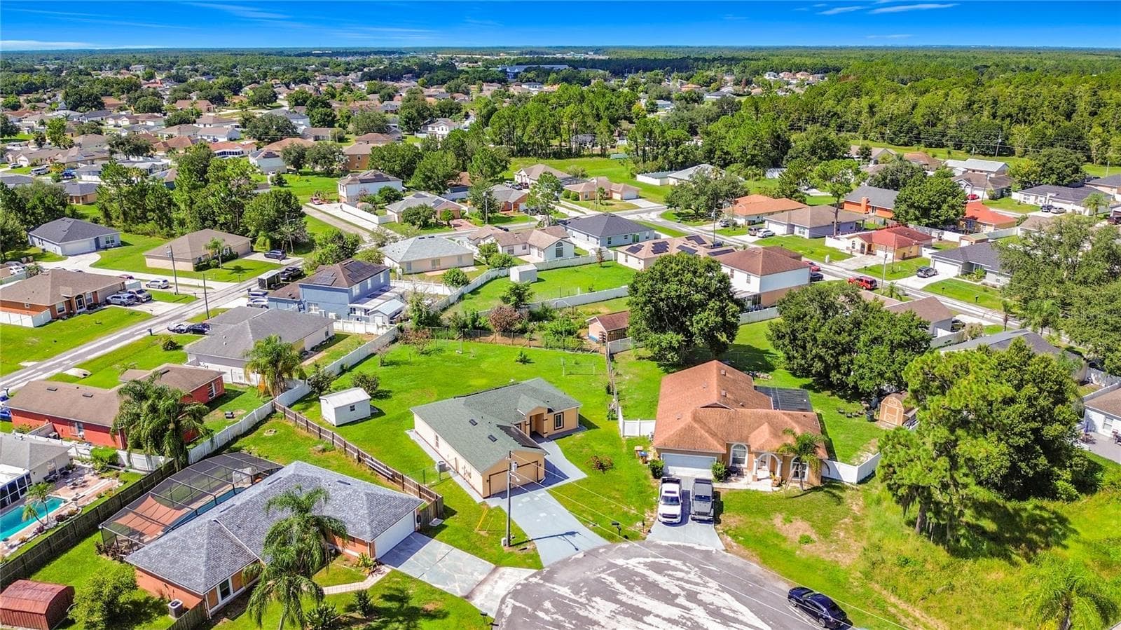 Single Family Residence at 1014 DEDDINGTON PL, KISSIMMEE, photo 39 of 46
