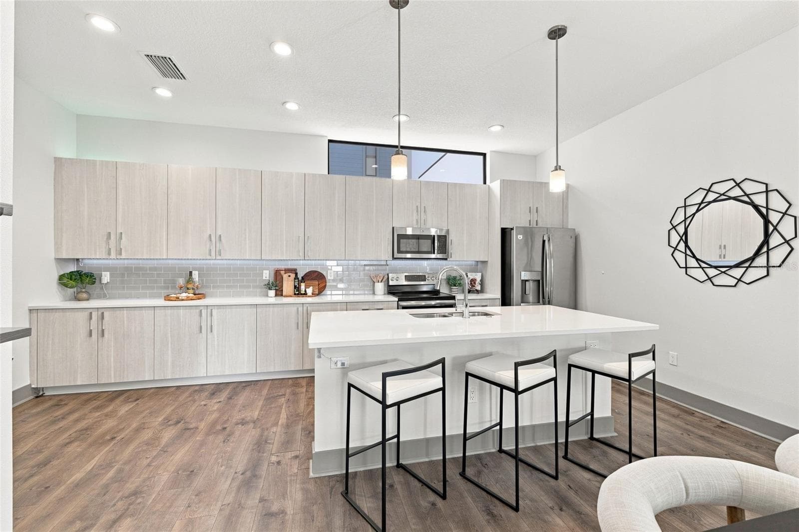 Townhouse at 4810 W MCELROY AVE #3, TAMPA, photo 17 of 42