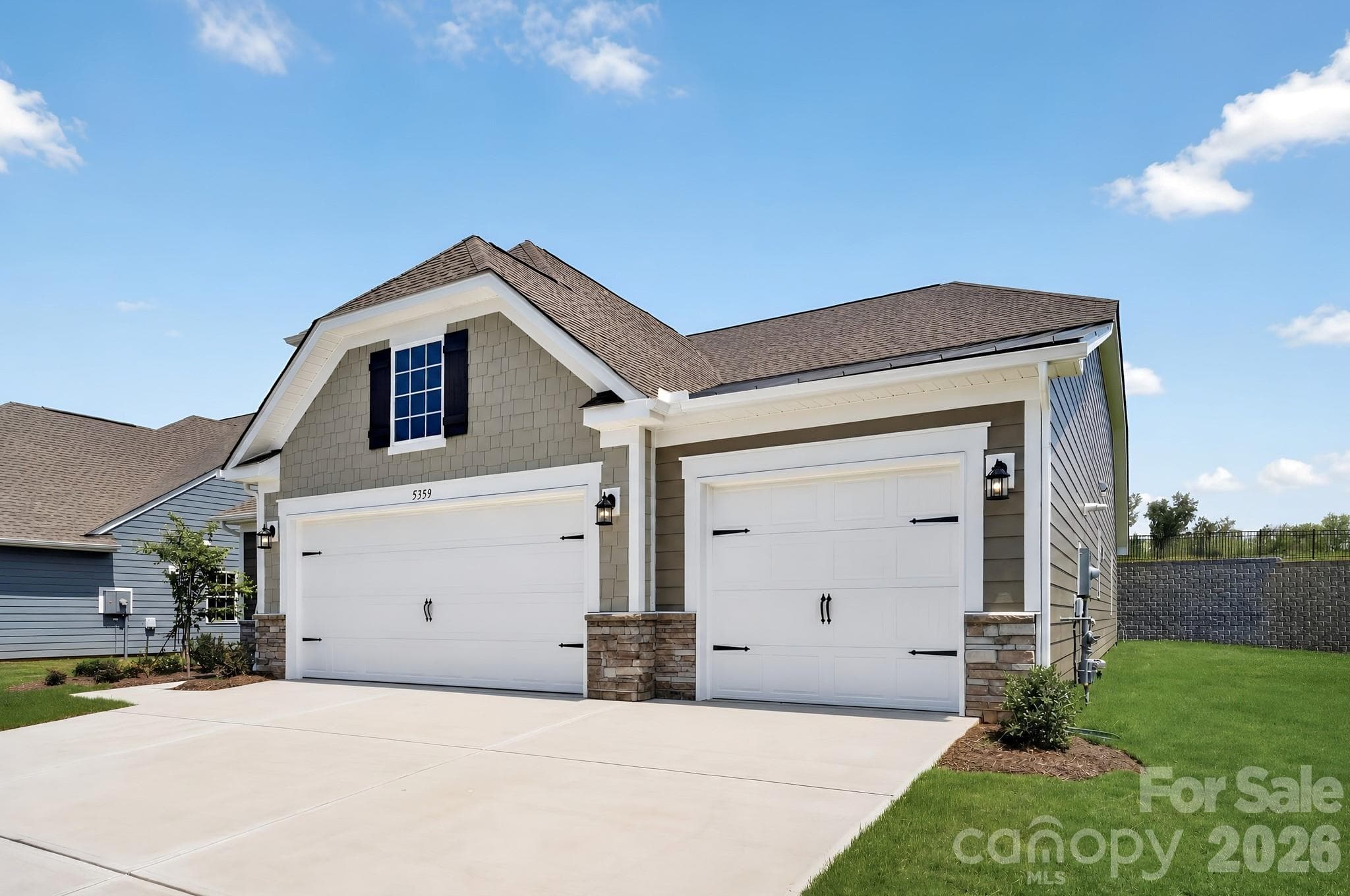Single Family Residence at Lancaster, photo 2 of 48