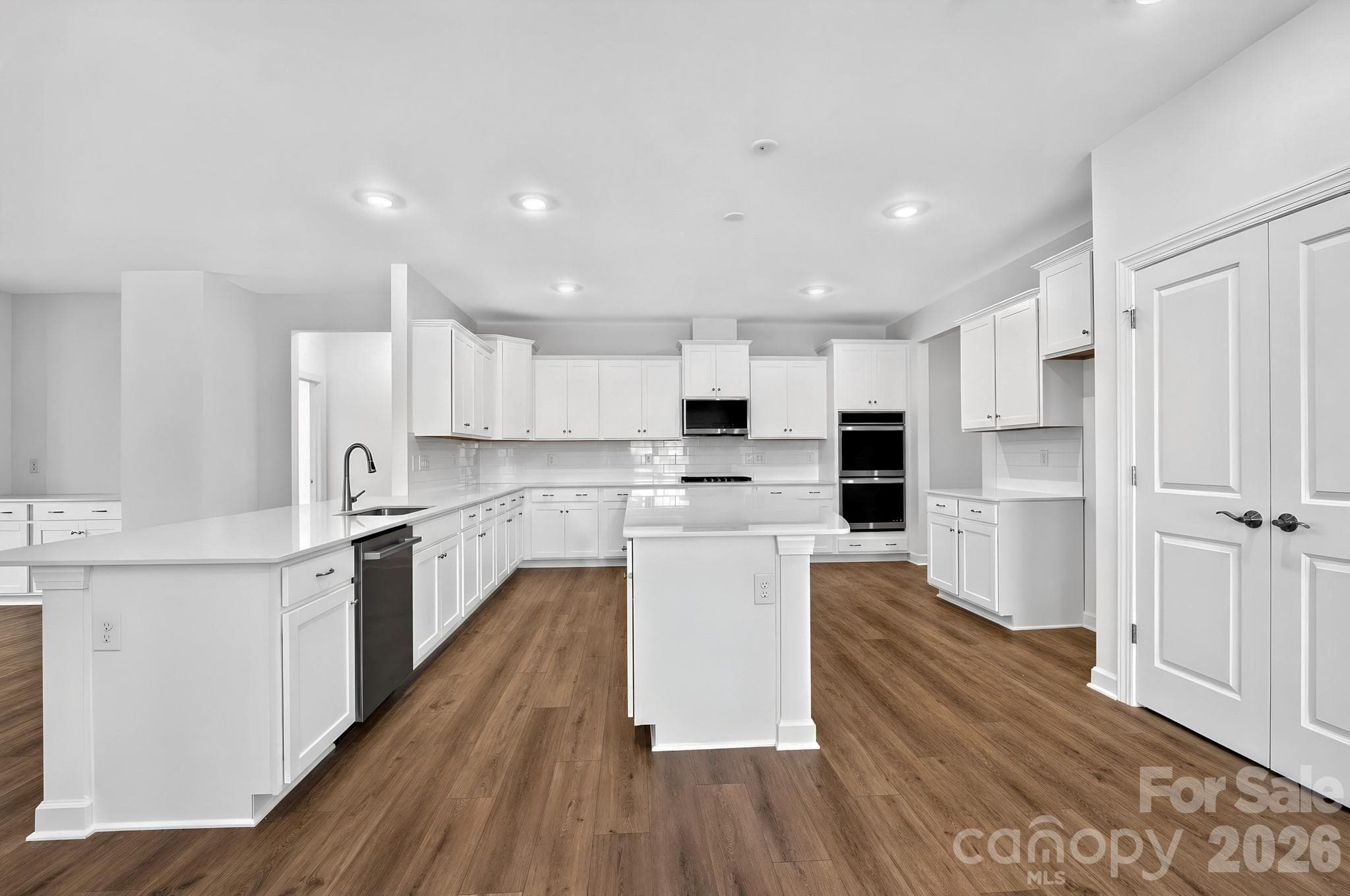 Single Family Residence at Lancaster, photo 28 of 48