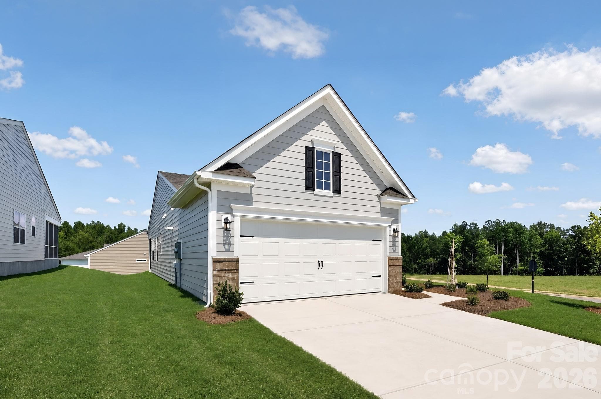 Single Family Residence at 374 waxhaw village Road, Lancaster, photo 2 of 31