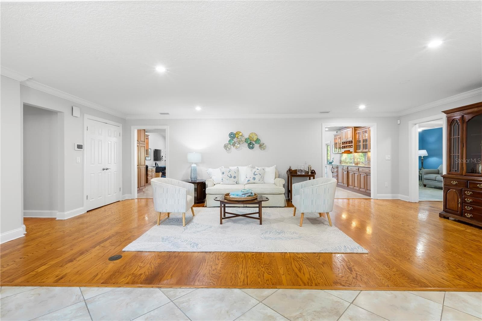 Single Family Residence at 2001 ILLINOIS AVE NE, ST PETERSBURG, photo 10 of 66