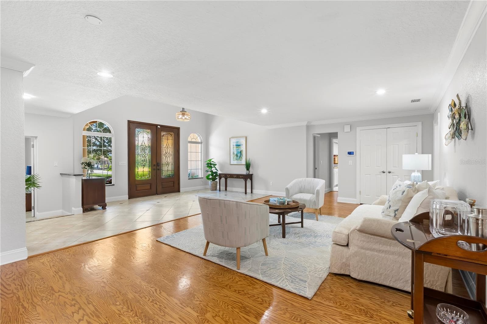 Single Family Residence at 2001 ILLINOIS AVE NE, ST PETERSBURG, photo 12 of 66