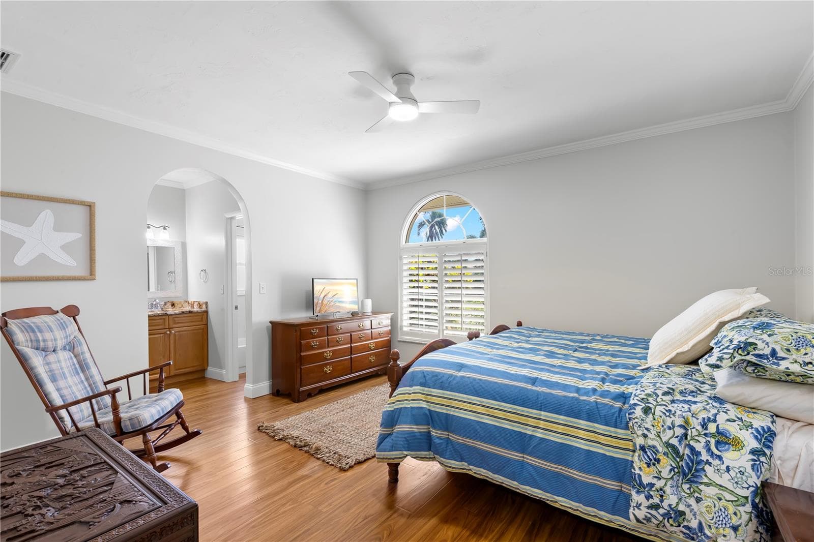 Single Family Residence at 2001 ILLINOIS AVE NE, ST PETERSBURG, photo 33 of 66