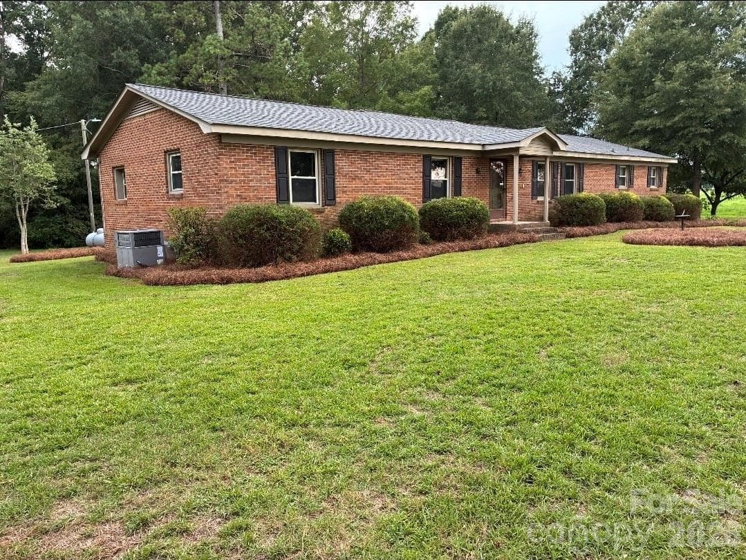 Single Family Residence at 6426 Deep Springs Road, Marshville, photo 3 of 32