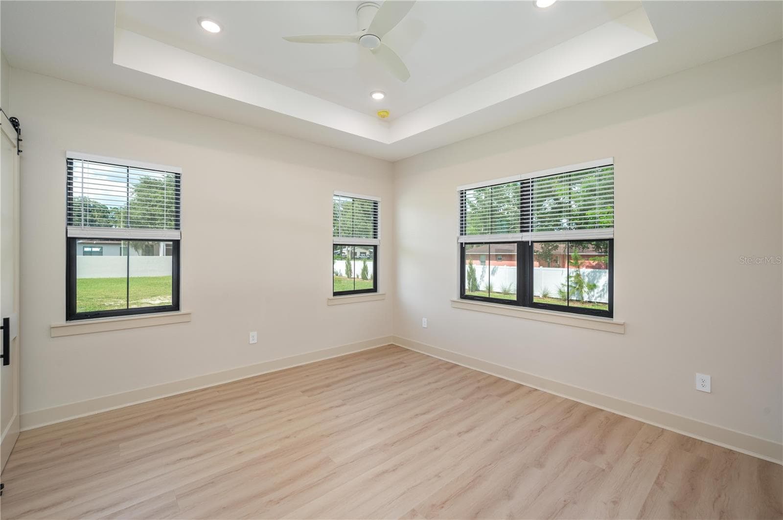 Single Family Residence at 5410 PARKER ESTATES LOOP, LAKELAND, photo 13 of 34