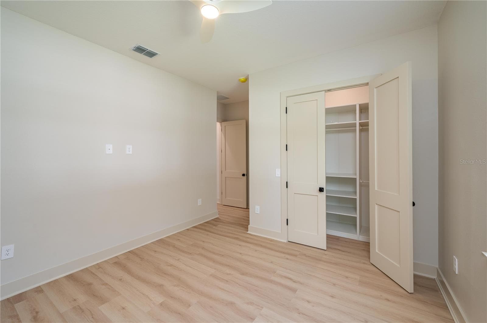 Single Family Residence at 5410 PARKER ESTATES LOOP, LAKELAND, photo 22 of 34